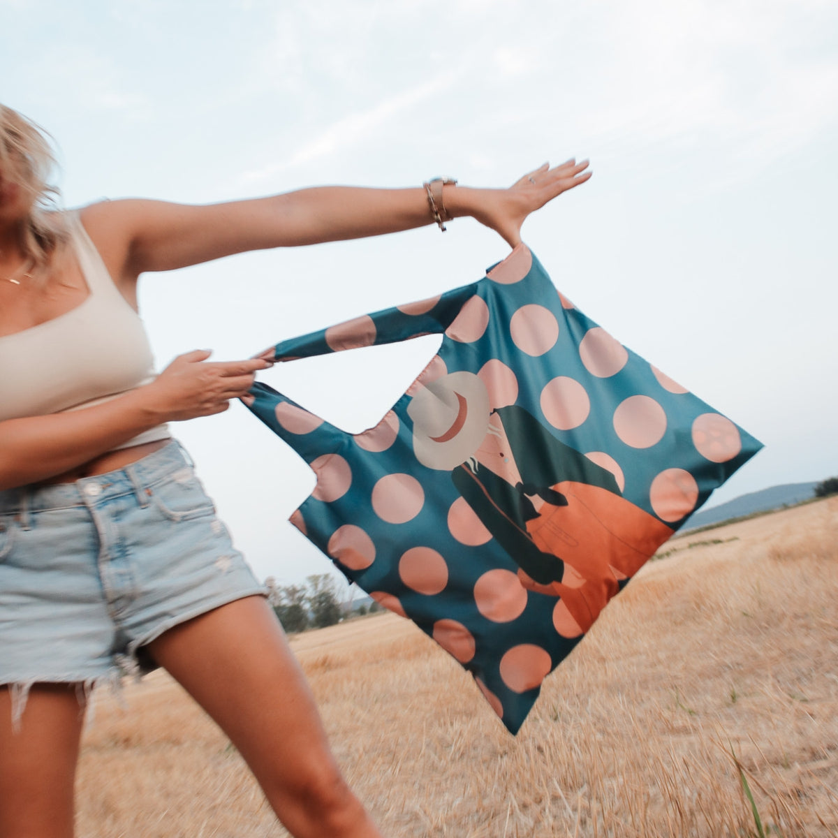 Fashion Girl Shopping Bag