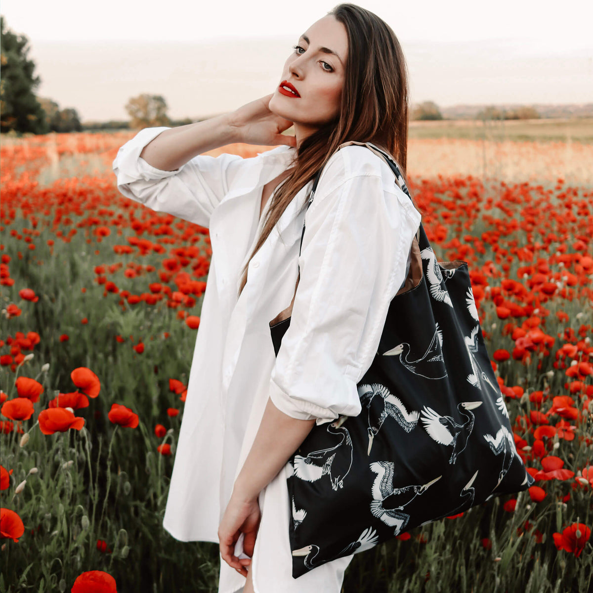Black Pelican Shopping Bag
