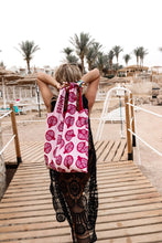 Kép betöltése a galériamegjelenítőbe: Pomegranate Shopping Bag