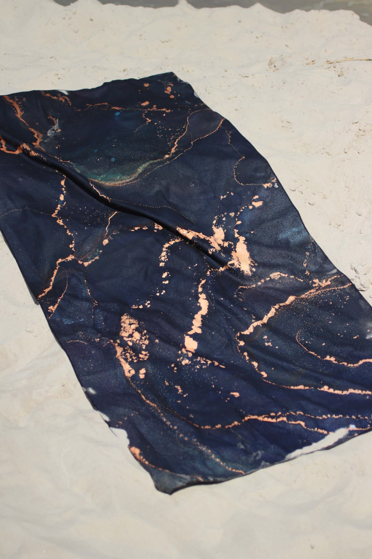 Dark Gold Marble Beach Towel 180x90cm