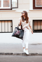 Kép betöltése a galériamegjelenítőbe: Vintage Flower Shopping Bag