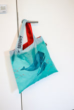 Kép betöltése a galériamegjelenítőbe: Whales Shopping Bag x Rosehip