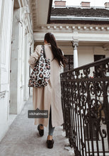 Kép betöltése a galériamegjelenítőbe: Brown Leopard Skin Shopping Bag