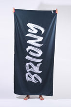 Kép betöltése a galériamegjelenítőbe: Deep Blue Horizon Beach Towel 180x90cm
