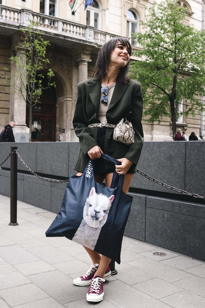 Lama Face Shopping Bag