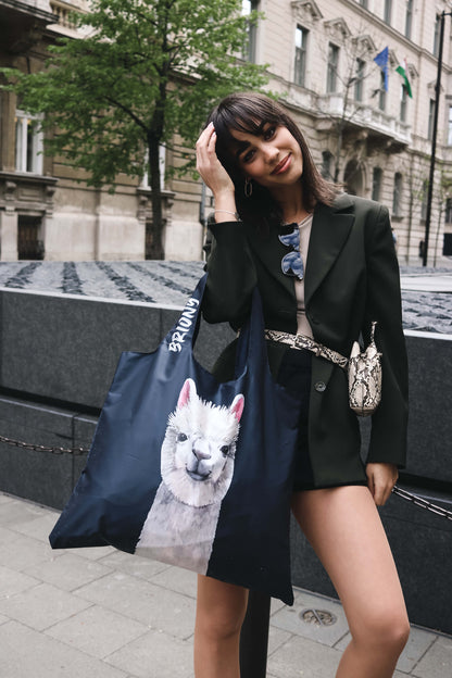 Lama Face Shopping Bag